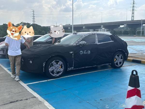 国产suv精品一区二区四区三区在线观看国产SUV精品，一区二区四区三区的独特魅力-第1张图片