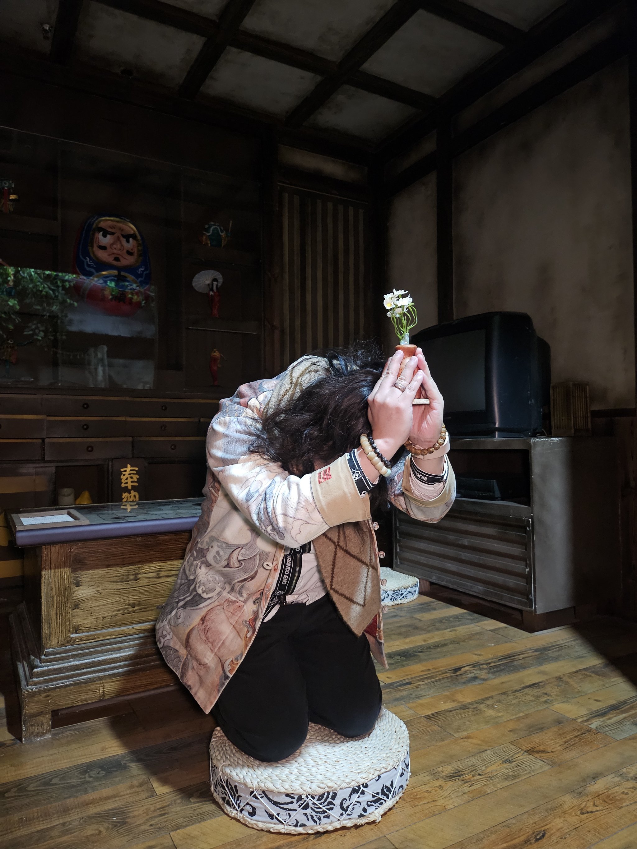 魔界之门魔界之门，神秘之门后的未知世界