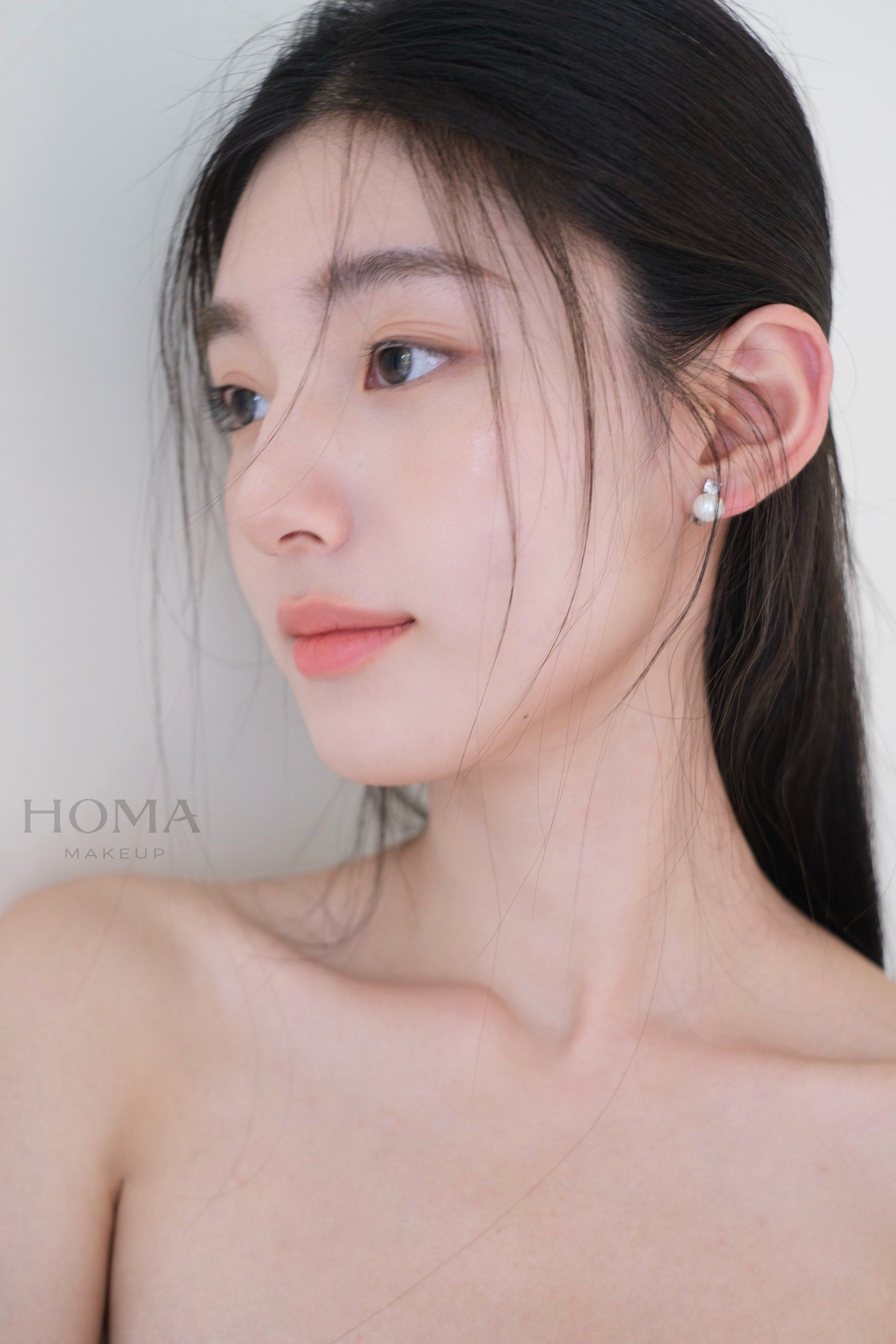 日系女生裸妆之美，清新自然妆容的魅力展现-第2张图片
