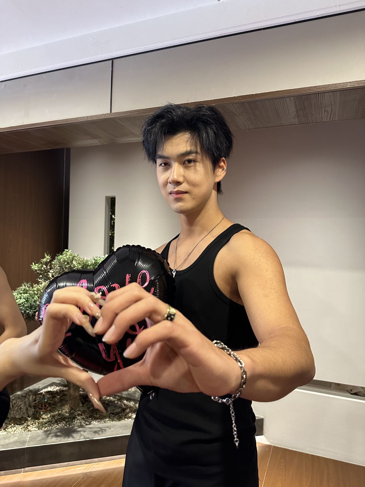 帅哥男同志与ideo的奇妙之旅