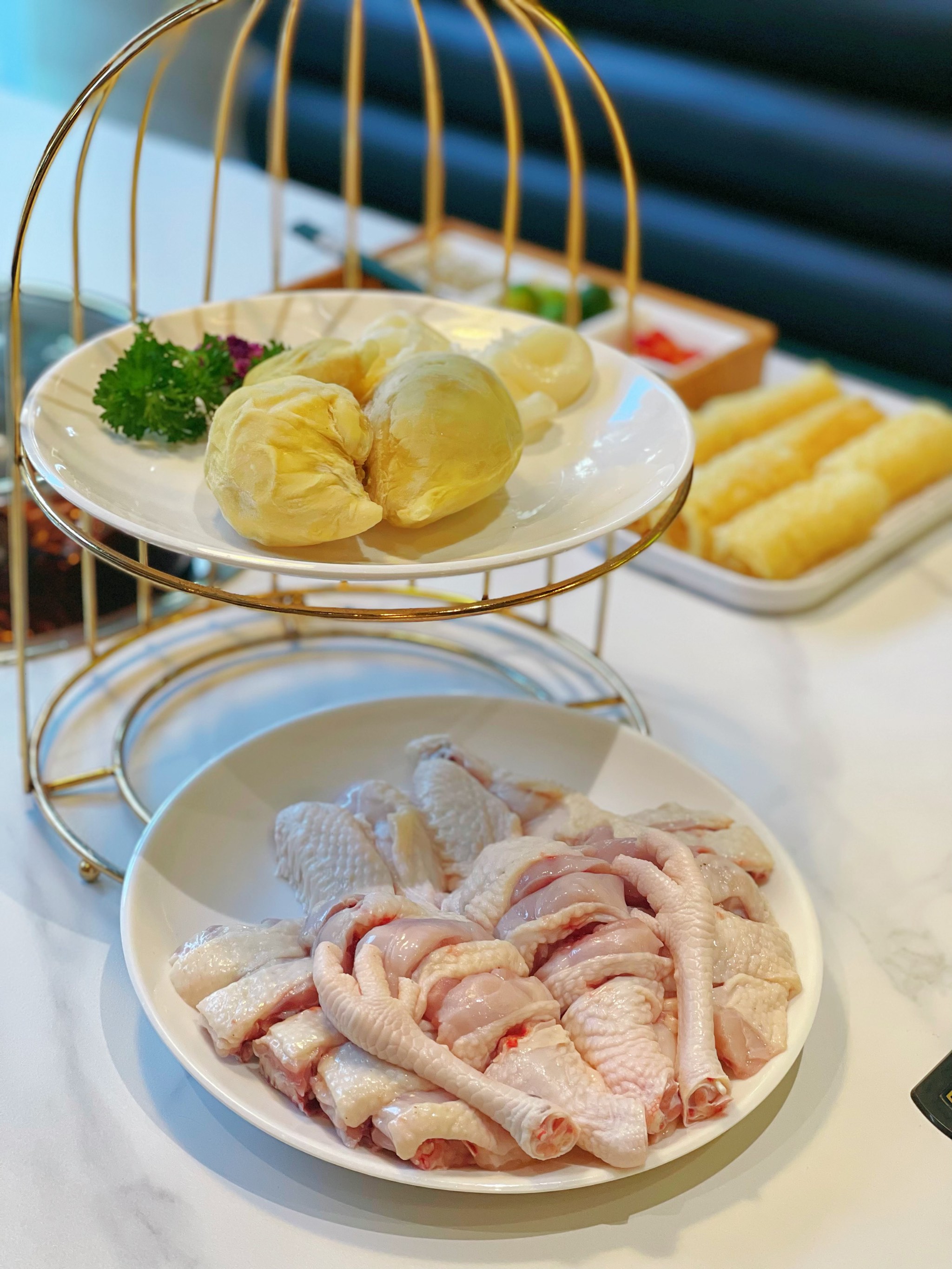 小蝌蚪视频大全榴莲小蝌蚪与热带水果的奇妙之旅——榴莲、芭乐、丝瓜与秋葵的18岁免费观察记