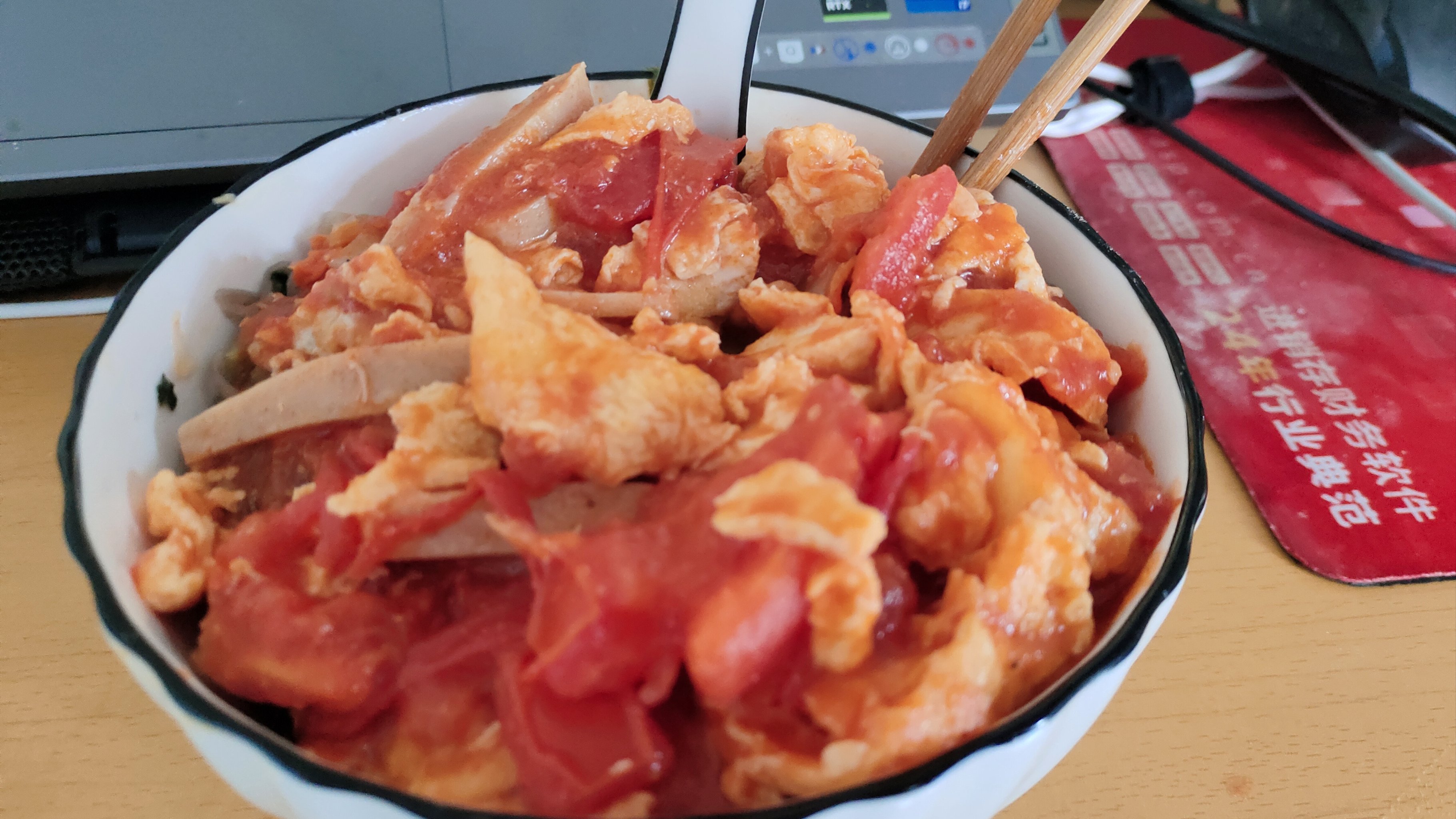 一边做饭一边适合做什么躁狂厨房中的烹饪与游戏，一边做饭一边享受35分钟游戏的乐趣-第2张图片