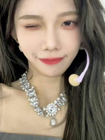 年轻的妈妈 007年轻的妈妈与免费财富的七重解读-第2张图片