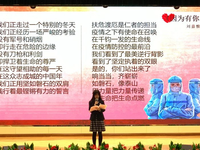探索亚洲一卡二卡三卡四卡与18岁青春的魅力