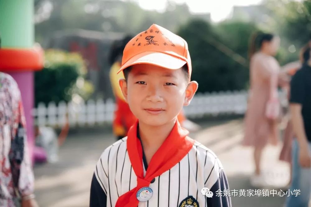 黄小婷与农民工的邂逅