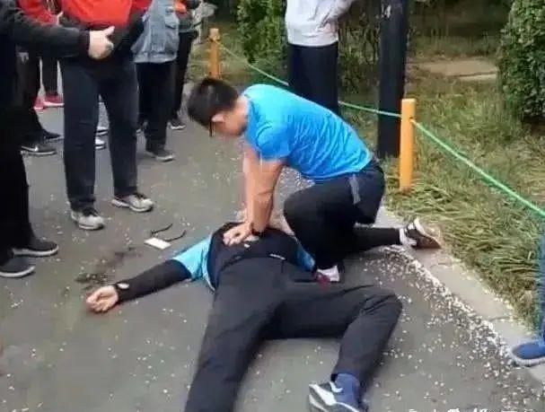 四字女星被曝多人运动视频四字女星被曝参与多人运动事件揭秘