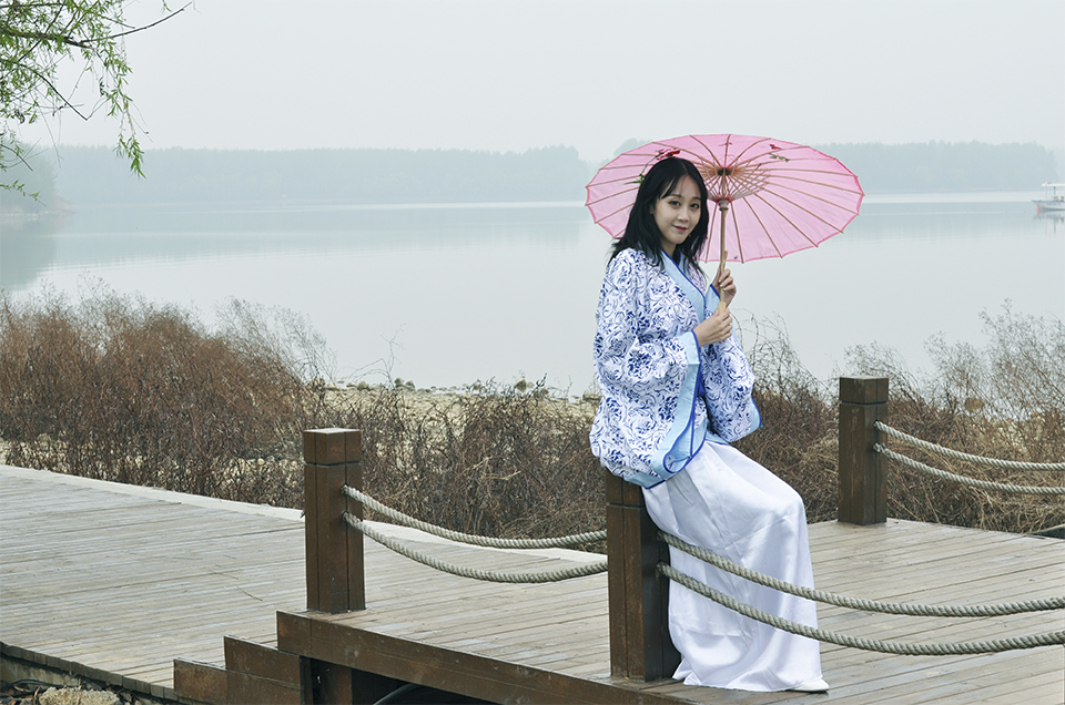 黄图美女，古代艺术与现代审美的交汇