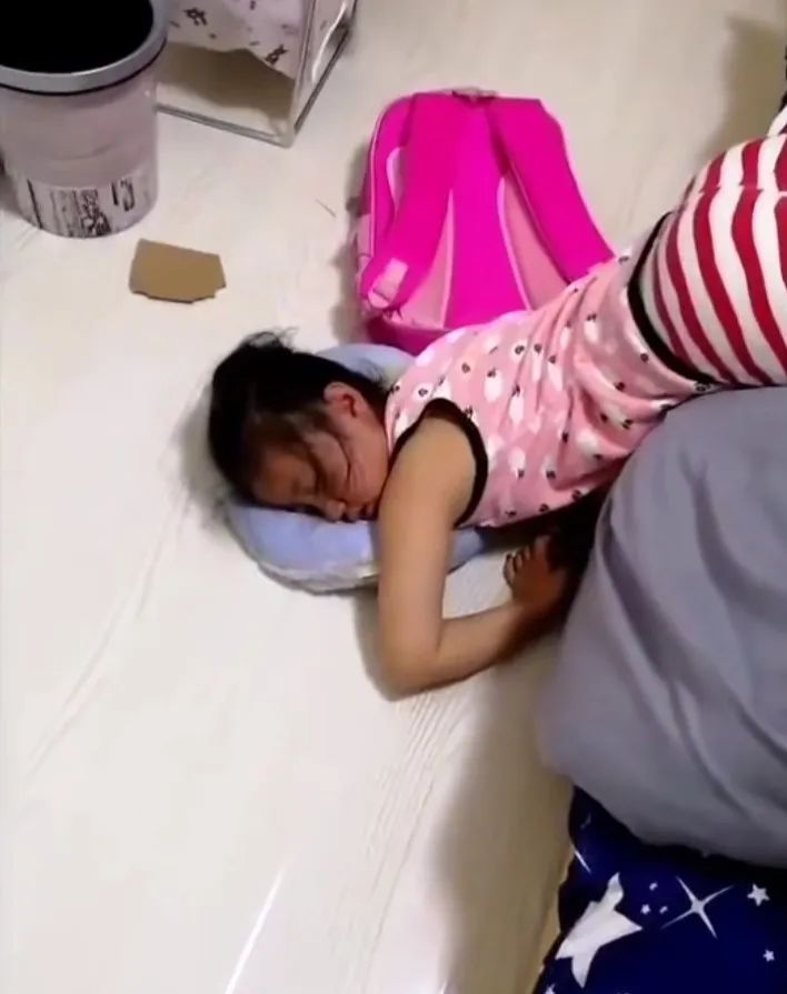 床上108招姿势图解，解锁爱的无限可能-第1张图片
