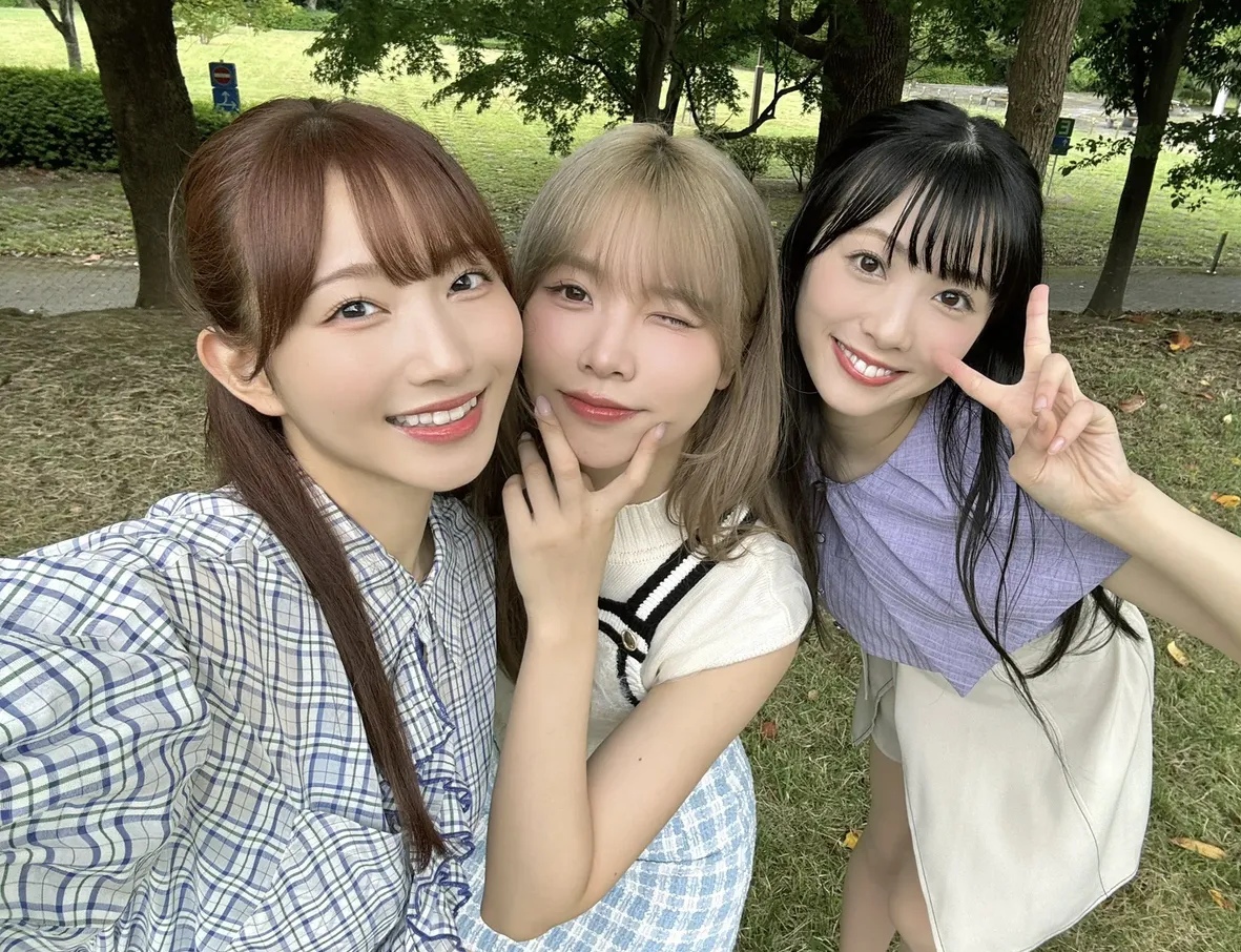 邻家女孩女主角，青春的绽放与成长之路