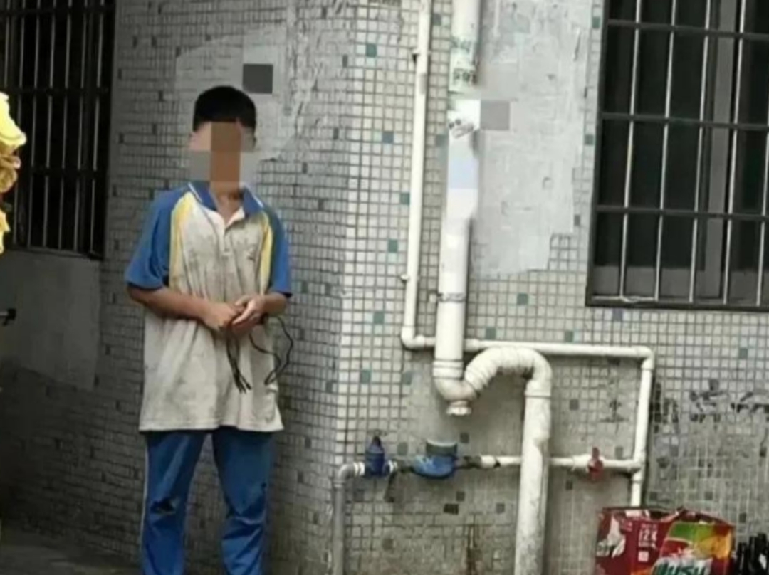 儿子离婚后让我用手离婚后的挑战，儿子老弄我