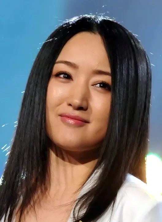 Kelly Tseng与李宗瑞，一段复杂的情感与事业交织