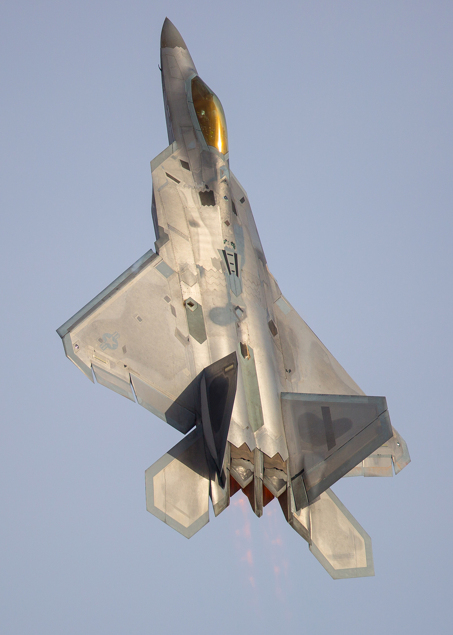 f15exF-15E，现代空中力量的象征-第1张图片