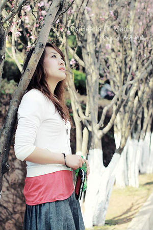 操美女免费网站探索网络世界中的免费内容——以操美女免费网站为例-第2张图片