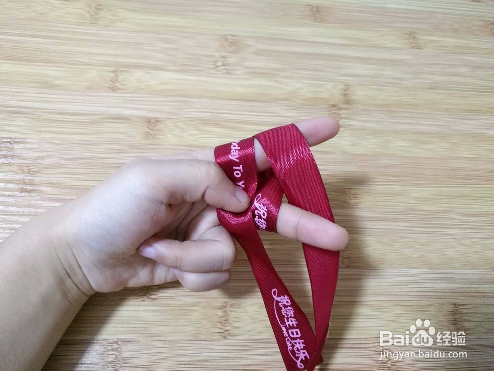 蝴蝶结先祖在哪蝴蝶结先祖的神秘踪迹-第2张图片