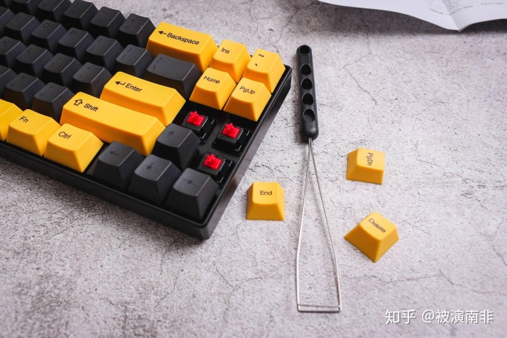 亚洲精品1卡2卡三卡4卡乱码探索亚洲精品，一卡二卡三卡四卡与乱码的魅力-第2张图片