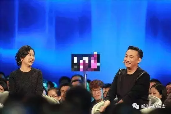 闫凤娇 厕所门闫凤娇事件，厕所门背后的故事