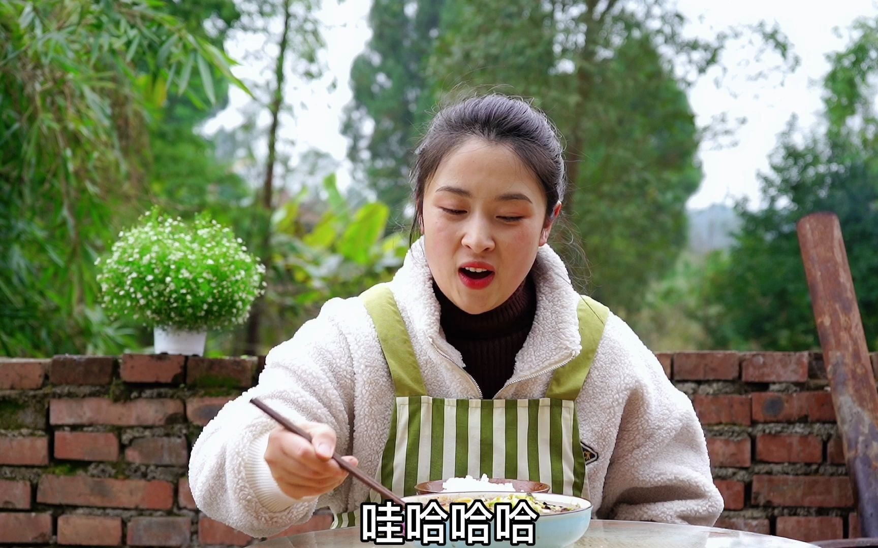 小向美奈子新片小向美奈子新片——璀璨光影下的艺术探索
