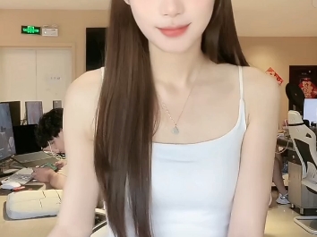 免费欣赏美女直播洗澡的魅力与体验-第2张图片