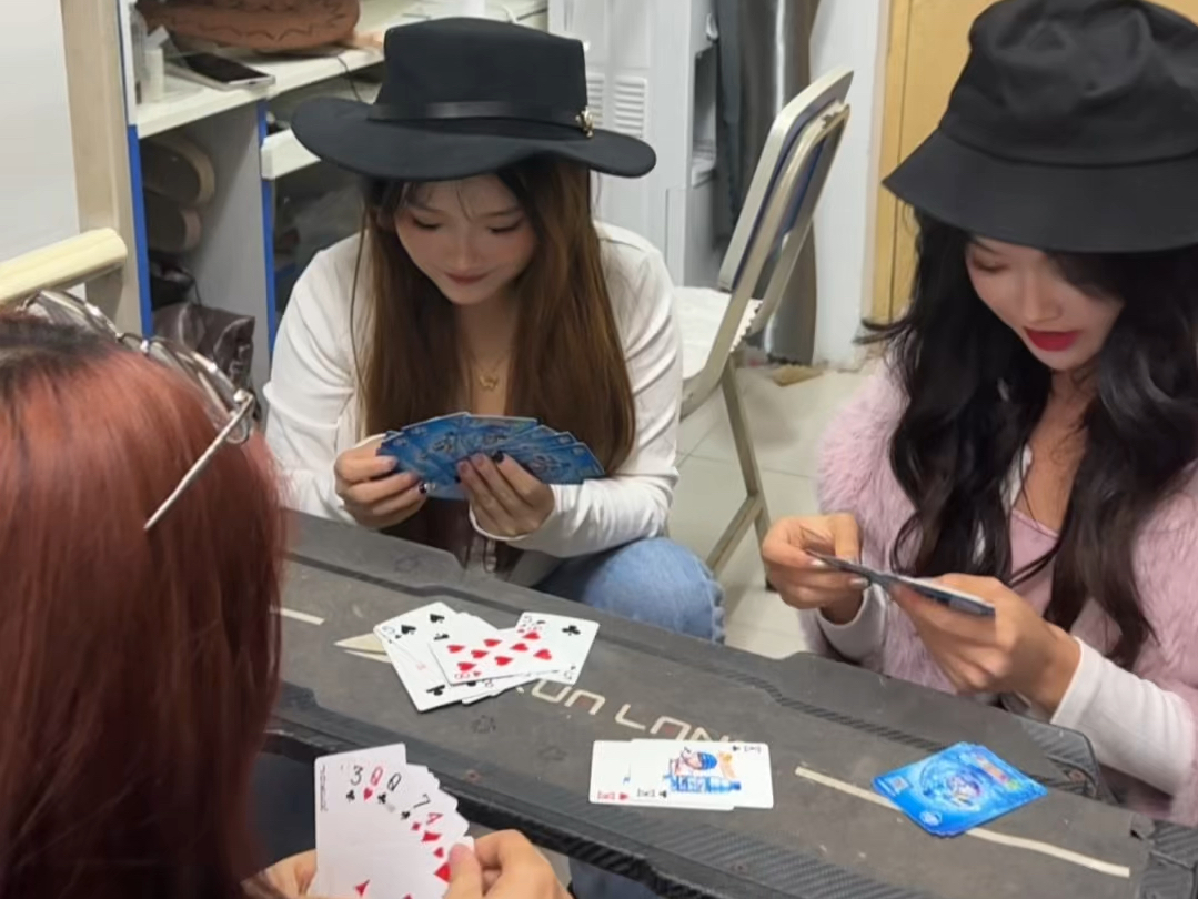 打扑克是什么意思打扑克是什么意思？探究扑克游戏的内涵与乐趣