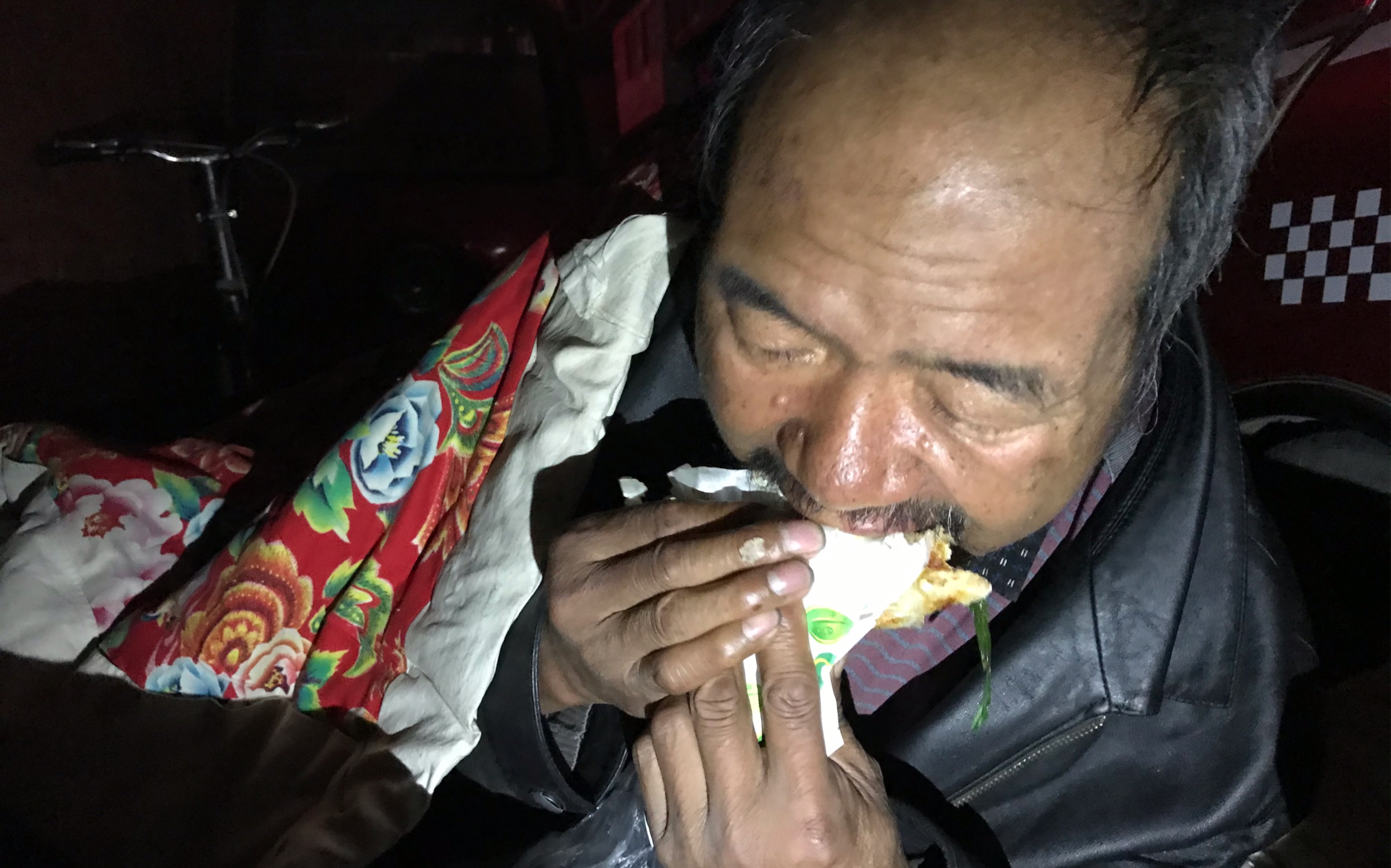 流浪汉让我杀了他让多个流浪汉自力更生的可能性与挑战-第2张图片