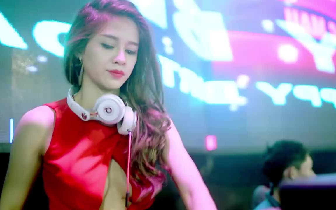 解开美女胸衣的误解与真相