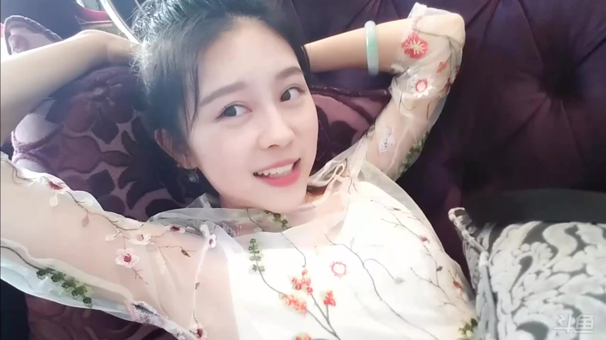 欢欢女神的传说与魅力