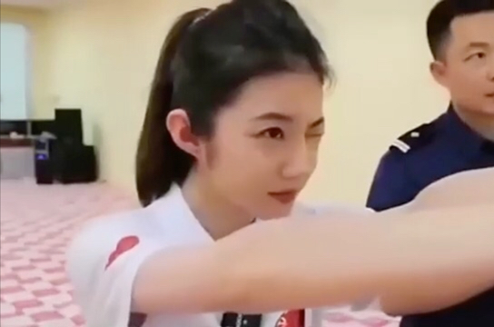张津瑜6分钟35秒张津瑜的6分钟35秒，时间与才华的完美展现
