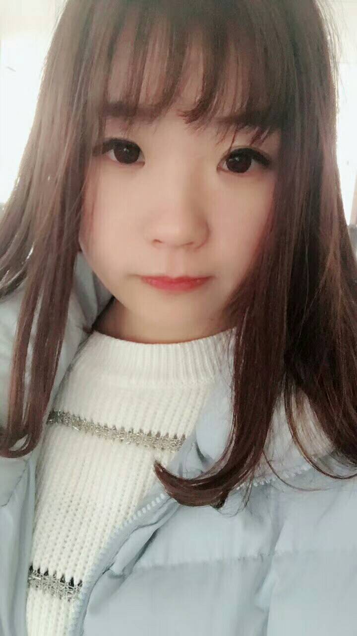 青青草官方版青青草VIP破解版，风险与合法性探讨