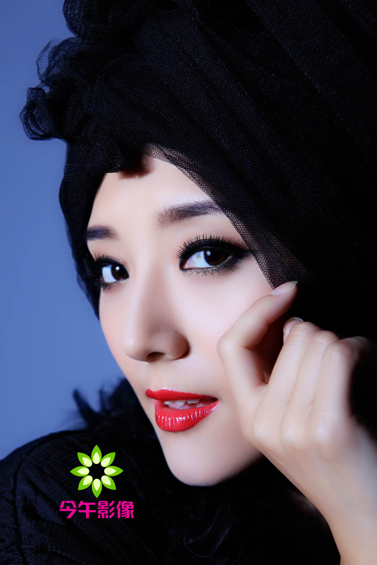 周妍希的图片高清大图周妍希，璀璨的星光，照亮演艺之路-第2张图片