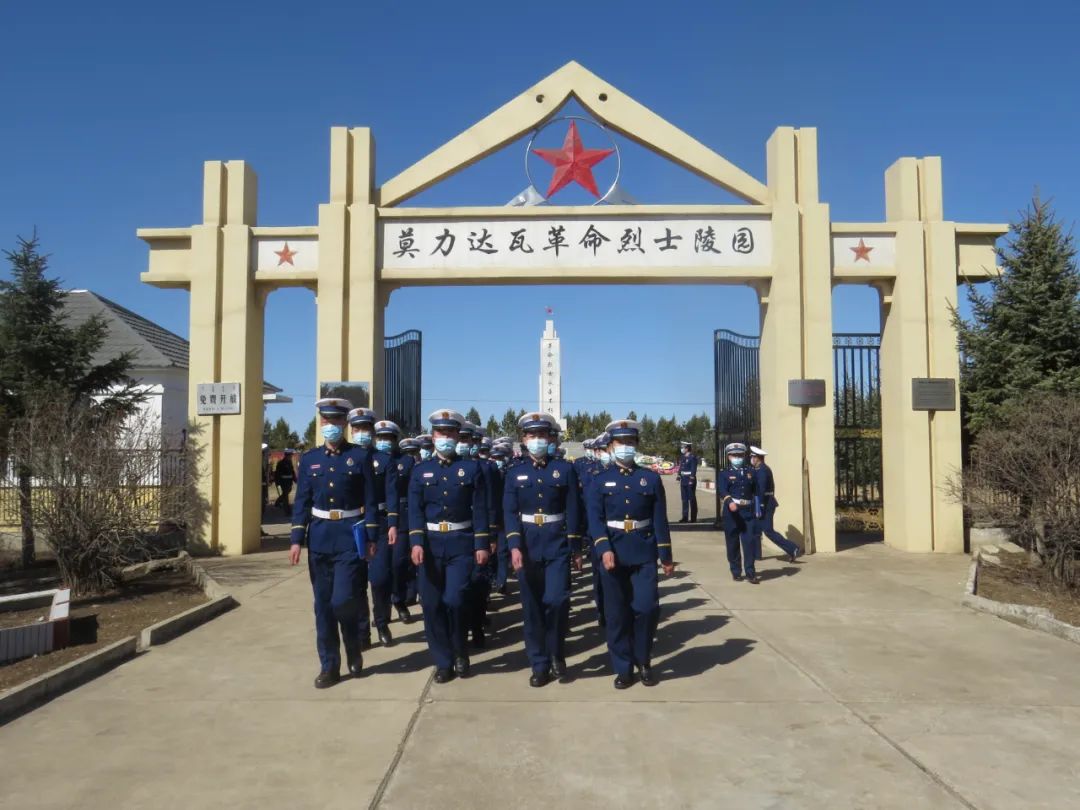 孙洪林烈士孙洪林烈士，英勇无畏的革命英雄