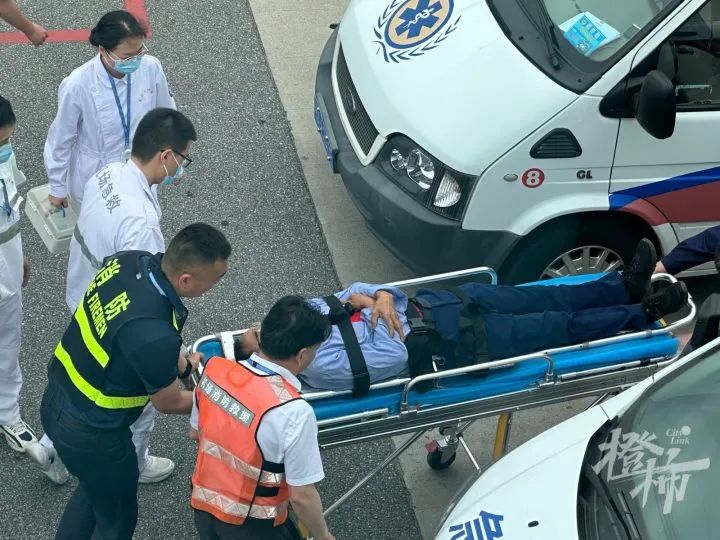 一晚上接了十几个人疼死了一晚的疼痛与救援，十几位患者的紧急救治经历