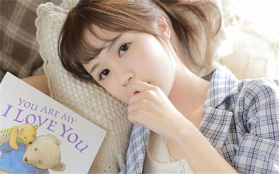 污草莓樱桃丝瓜秋葵榴莲黄瓜白狐探索多元果蔬世界——污草莓、樱桃、丝瓜、秋葵、榴莲、黄瓜与白狐的奇妙之旅