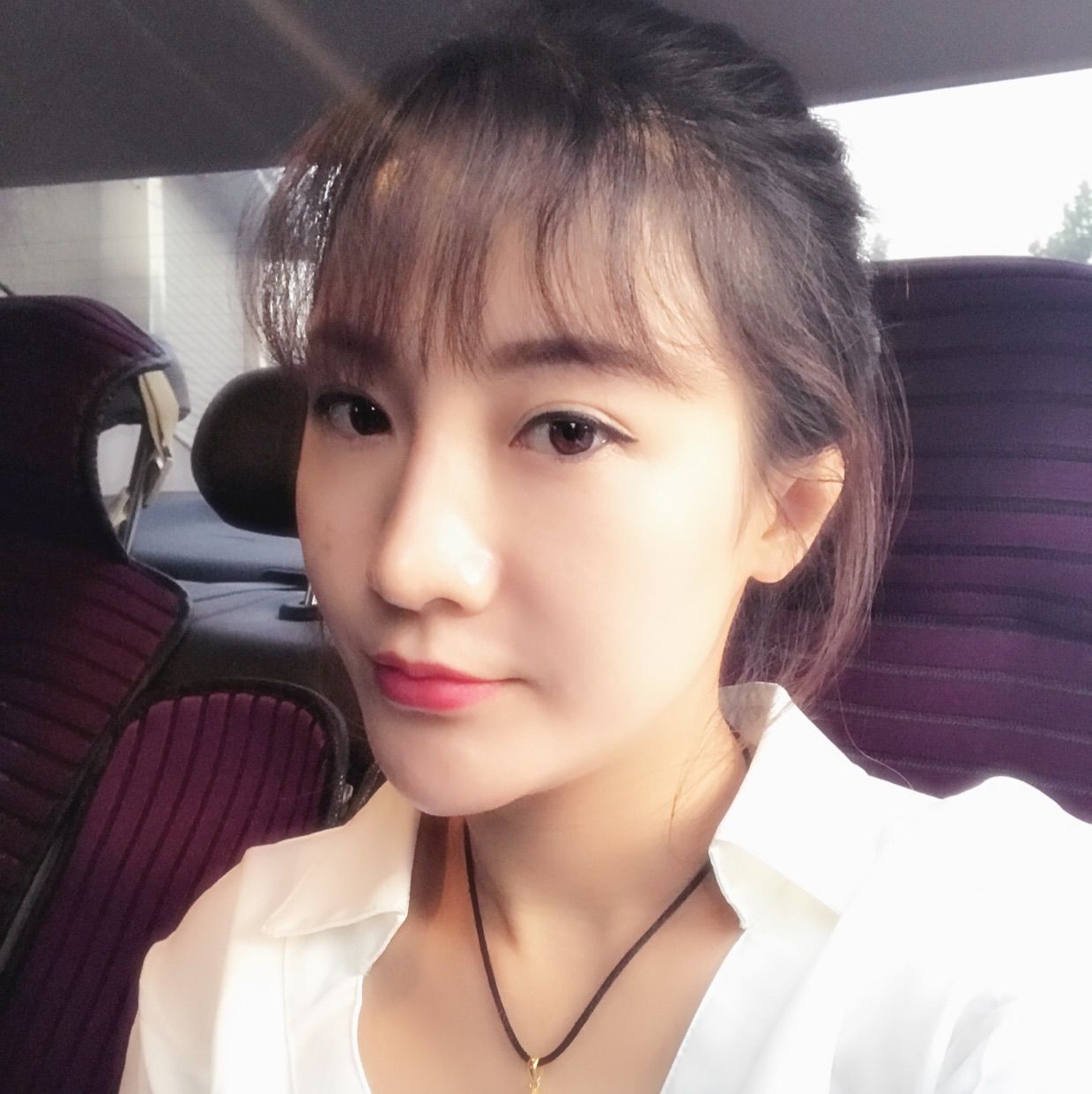 小婷又嫩又紧又滑又多水小婷的细腻之美