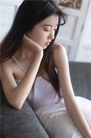 茄子视频APP下载安装无限看-丝瓜绿巨人茄子视频APP下载安装与无限观看体验——丝瓜绿巨人的魅力探索