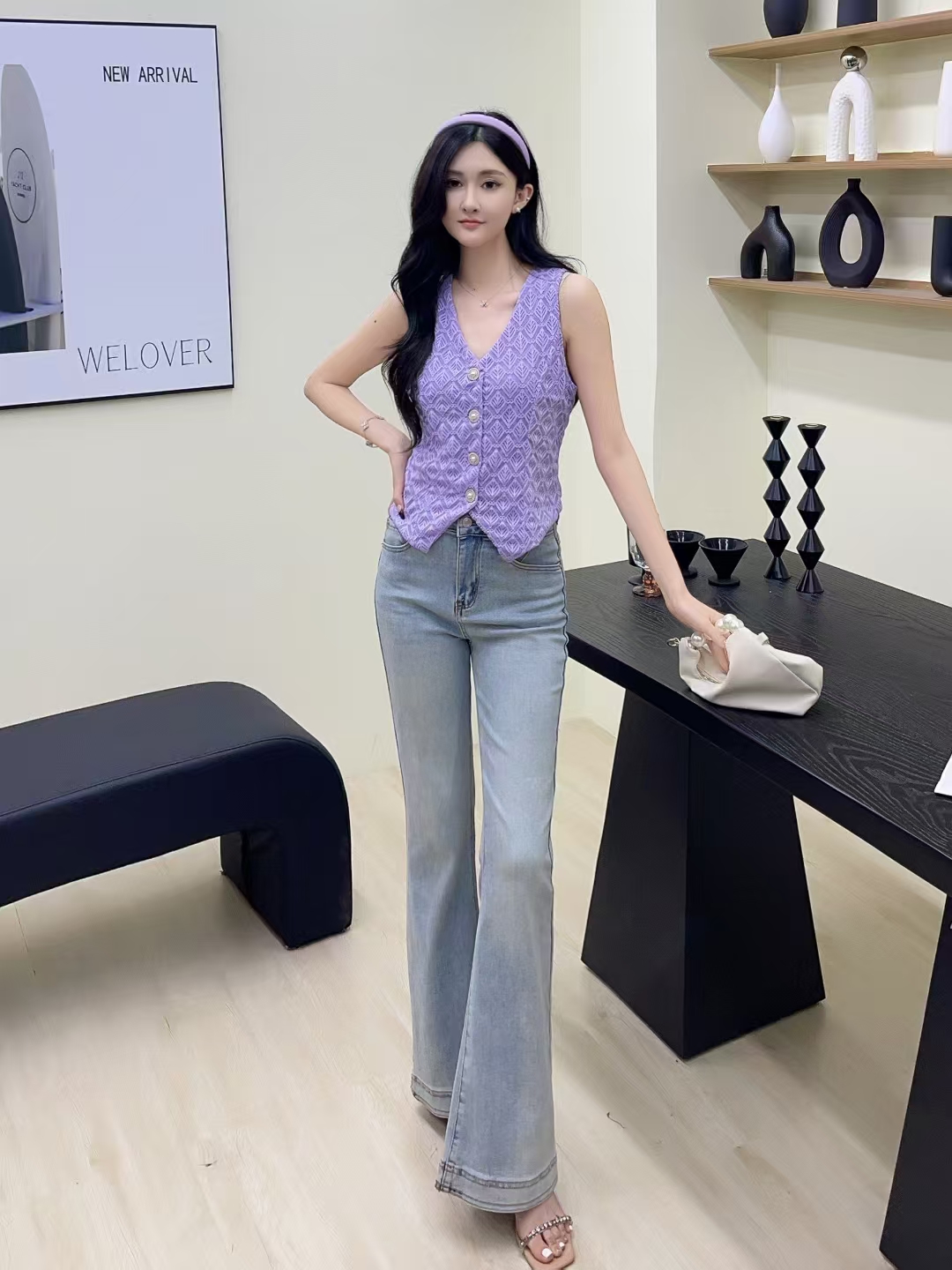 女士时尚新风尚，不遮阴小内搭的魅力与选择-第2张图片