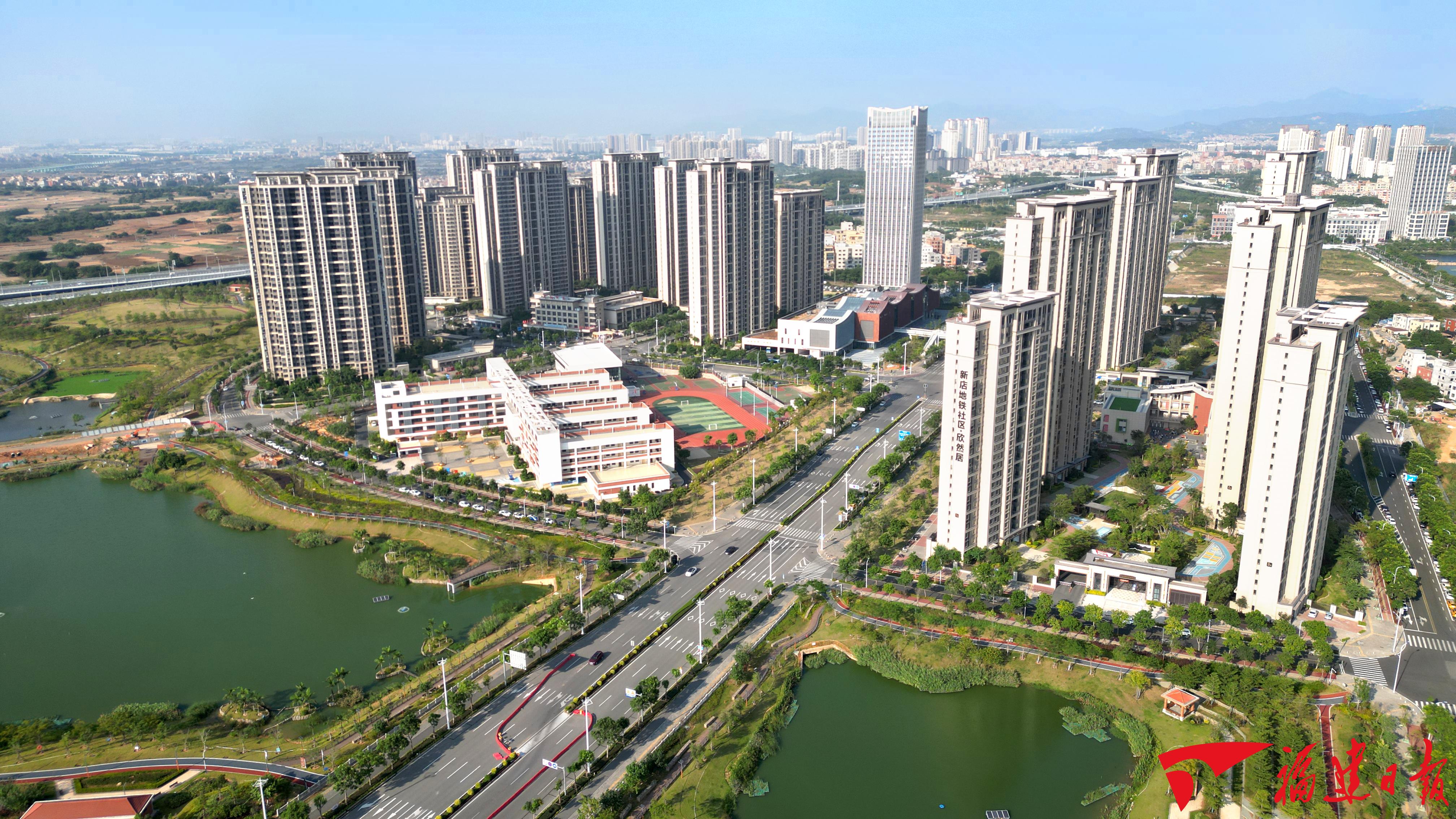 厦门市委领导班子崔永辉简历崔永辉，新时代的杰出领导者