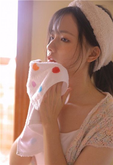老湿机秋葵视频老湿机秋葵视频，网络时代的文化现象与影响
