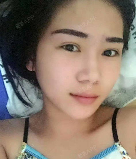 探索隔壁的放荡邻居在线观看现象-第1张图片