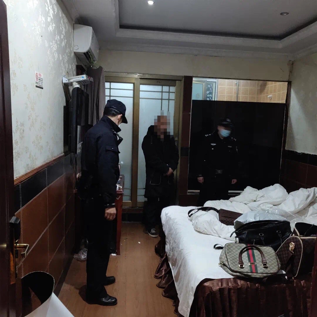 免费夜间运动视频与扑克娱乐网站，探索健康与娱乐的双重选择
