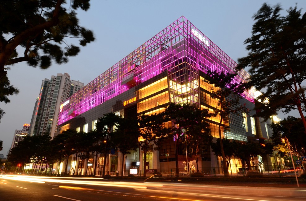 探索全球购物新天地——LightInTheBox.com的魅力之旅-第3张图片