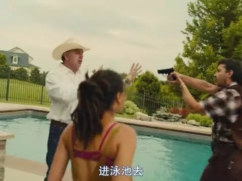 搡老女人的全过程搀扶老女人的温暖旅程