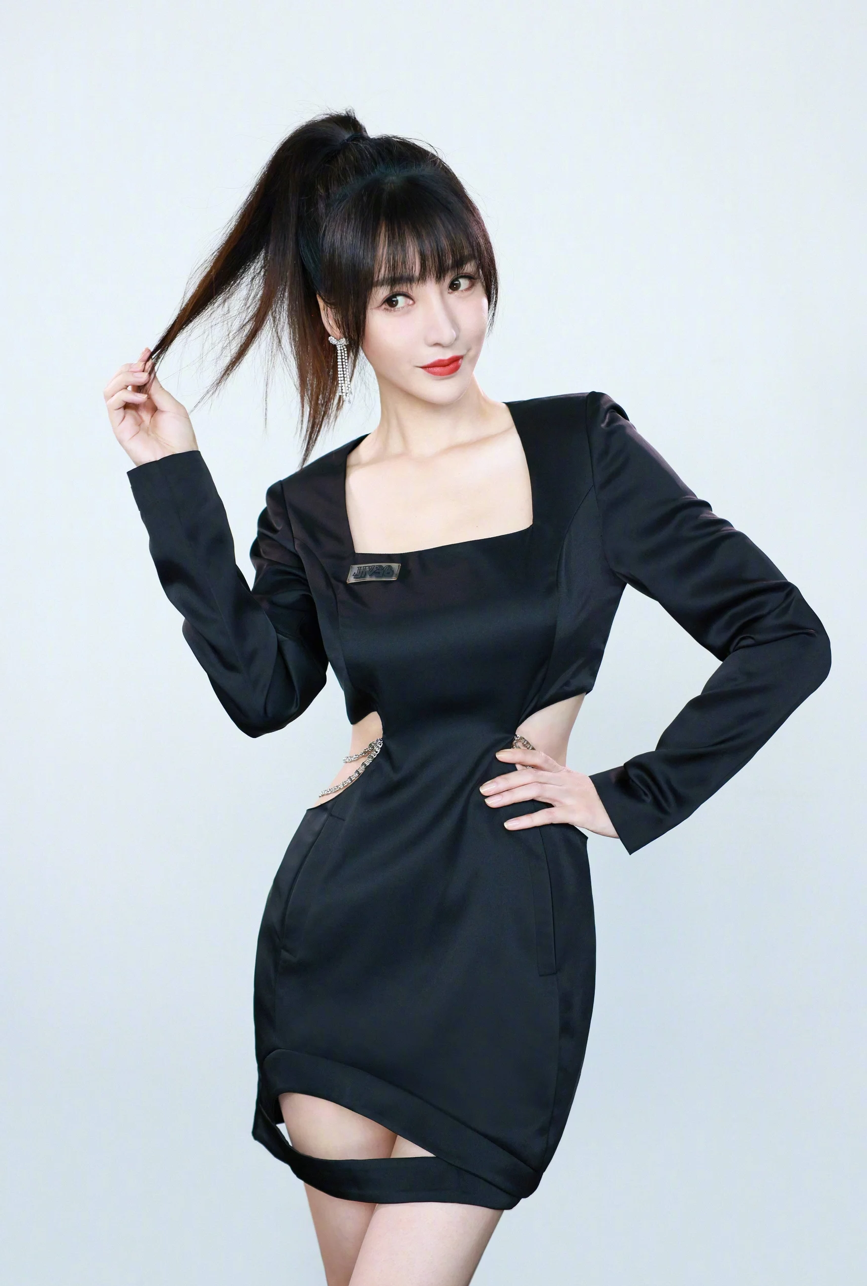 美女露底照美女露底照，时尚与隐私的微妙平衡-第2张图片
