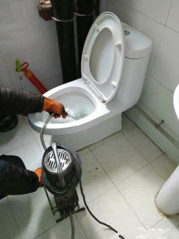 助母通下水道记-第2张图片