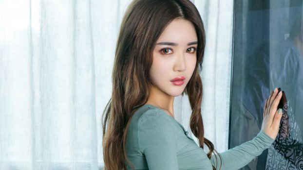 尤果美女——时尚与美丽的完美结合-第1张图片