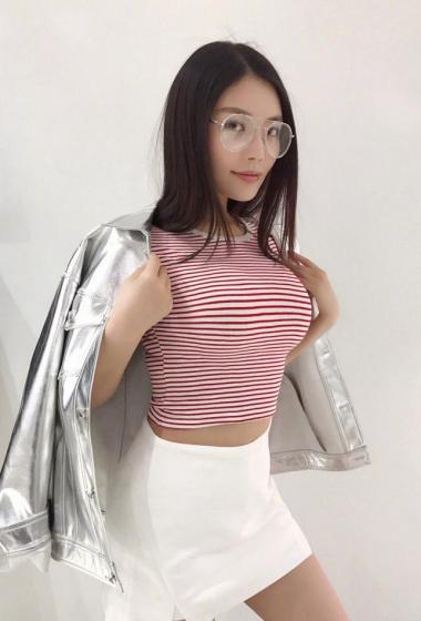 年轻活力与大胸搜子的魅力探讨-第2张图片