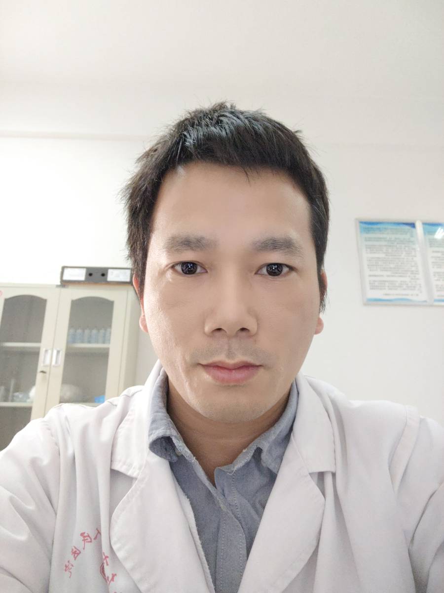梁医生与季亭亭的医患故事-第2张图片