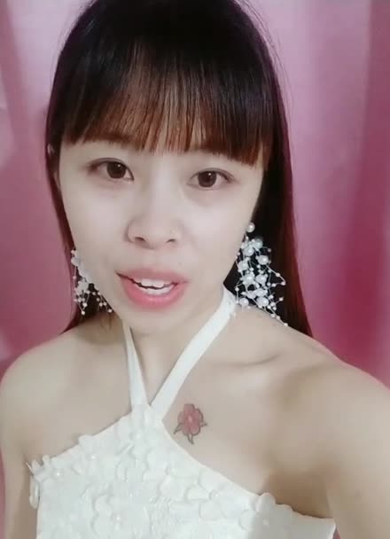 小小免费视频在线观看小小免费视频在线观看，轻松体验，乐趣无边界-第1张图片
