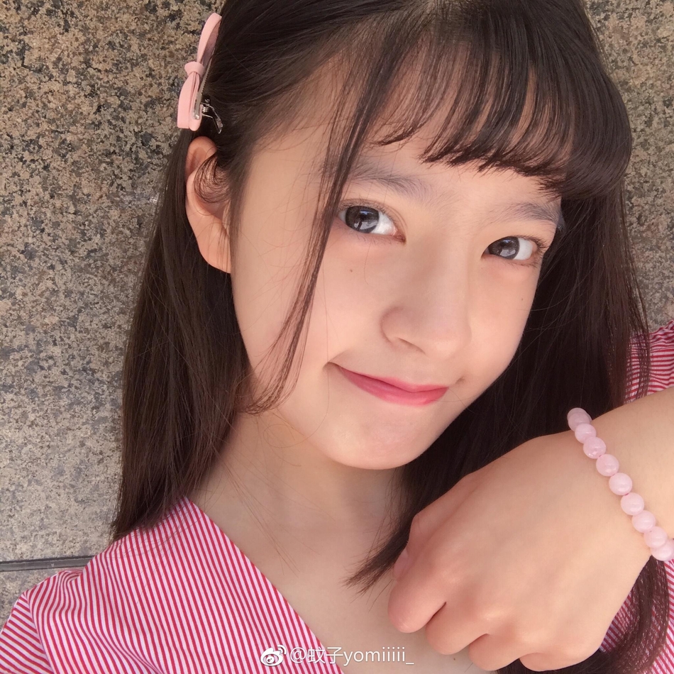 校花公车被强爽翻的校花遭遇公车强爽事件，一次不道德的侵犯-第1张图片