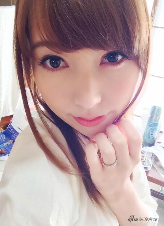 中文人妻熟女波多野结衣探索中文熟女魅力——波多野结衣的独特风情-第1张图片