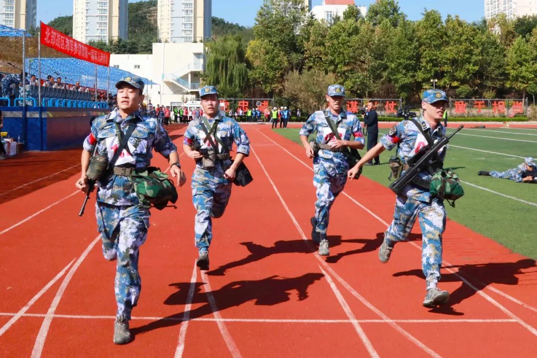 公交车上的多元体验，一次不寻常的集体运动